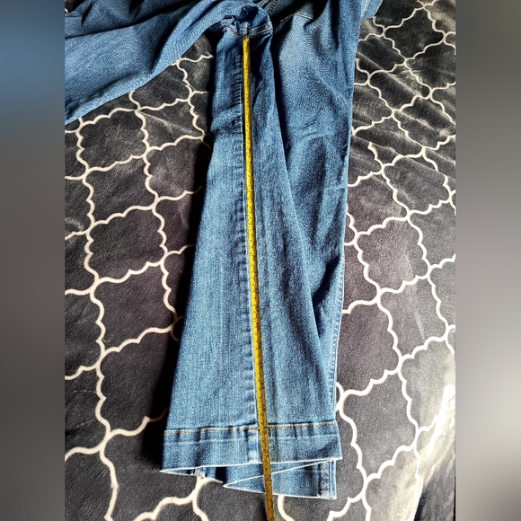 SPANX Pull-on High Waist Wide Leg Denim Jeans 💙❤️ - Picture 11 of 15